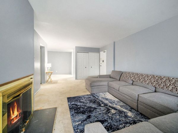 1225 S Maple Road, Unit 307, Ann Arbor, MI 48103