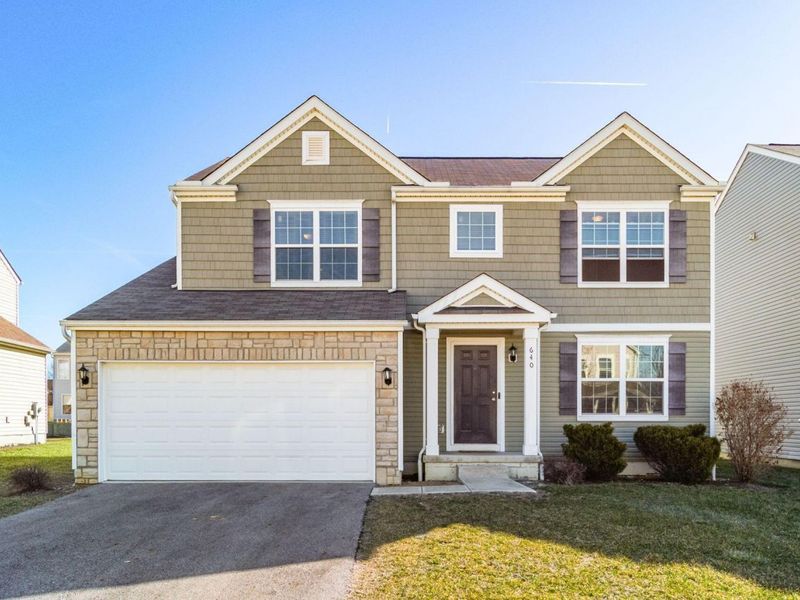 640 Kingshurst Drive , Blacklick, OH 43004 Photo 1