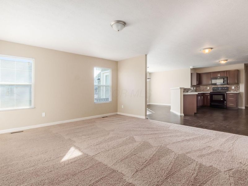 640 Kingshurst Drive, Blacklick, OH 43004 Photo 11