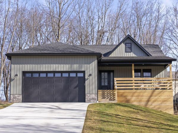 58 Westmoreland Court, Howard, OH 43028