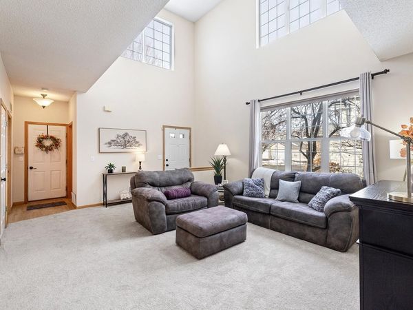 16365 Javari Court, Lakeville, MN 55044