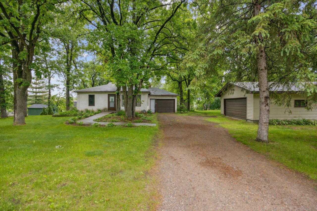 16584 W River Road, Little Falls, MN 56345 Main Photo