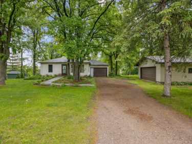 16584 W River Road, Little Falls, MN 56345