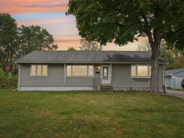 2017 Brookview Drive, Brooklyn Center, MN 55430