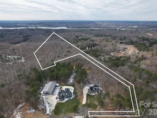 6745 Farmstead Lane, Concord, NC 28027