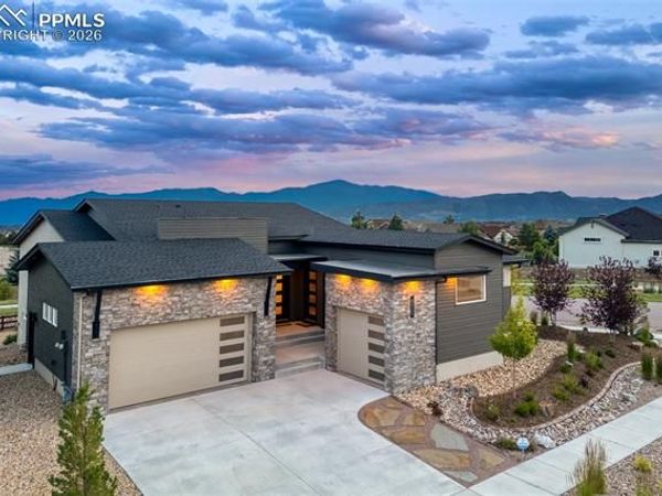 4911 Pearl Lake Way, Colorado Springs, CO 80924