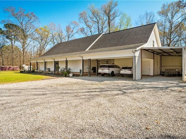 59 FRIAR TUCK Road, Dry Prong, LA 71423
