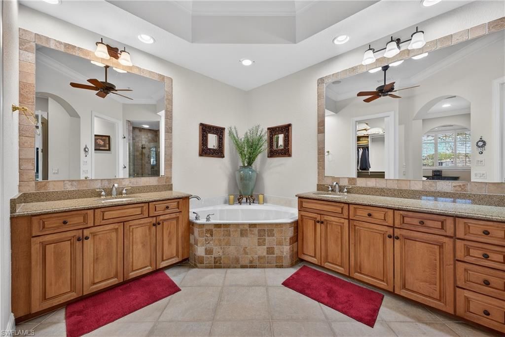 15543 Monterosso Ln, Unit 101, Naples, FL 34110 Photo
