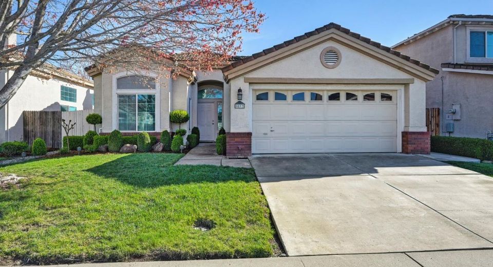 8897 Carmel Plaza Way, Elk Grove, CA 95758 Photo