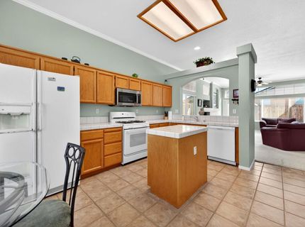 8897 Carmel Plaza Way, Elk Grove, CA 95758 Photo
