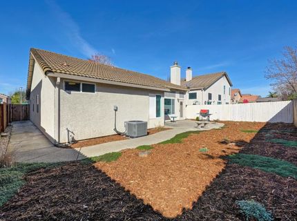 8897 Carmel Plaza Way, Elk Grove, CA 95758 Photo