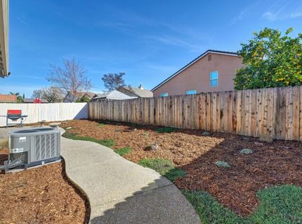 8897 Carmel Plaza Way, Elk Grove, CA 95758 Photo