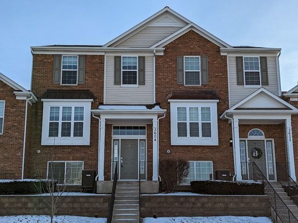 3604 Neubauer Circle , Lindenhurst, IL 60046