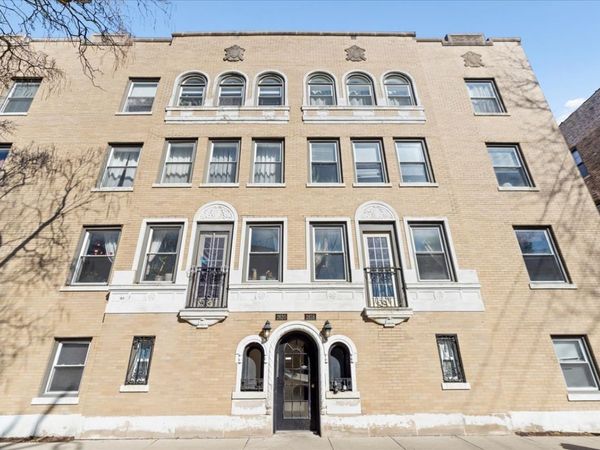 2618 W Rosemont Avenue , Unit 1, Chicago, IL 60659