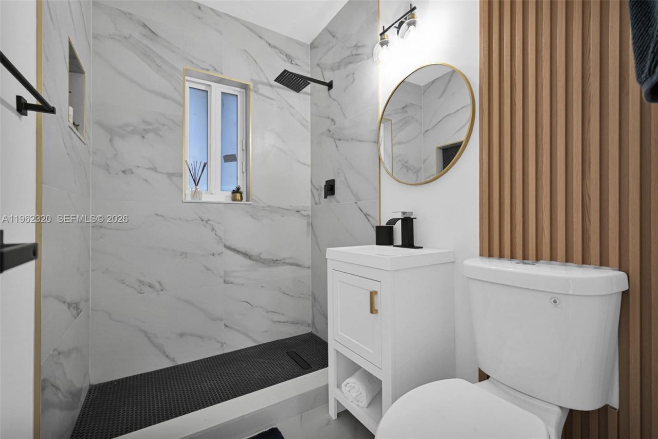 6540 SW 4th St, Unit 6540, Miami, FL 33144 Photo