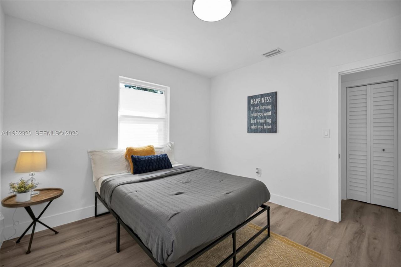 6540 SW 4th St, Unit 6540, Miami, FL 33144 Photo