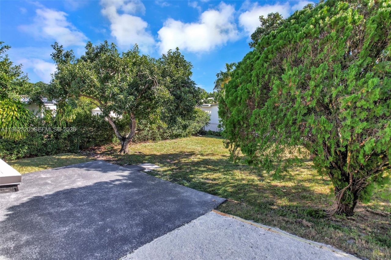 6540 SW 4th St, Unit 6540, Miami, FL 33144 Photo