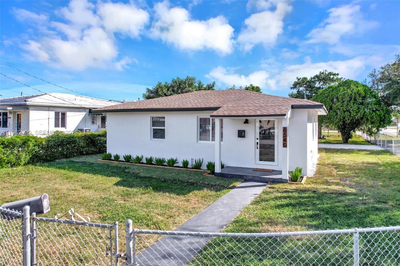 6540 SW 4th St, Unit 6540, Miami, FL 33144 Photo