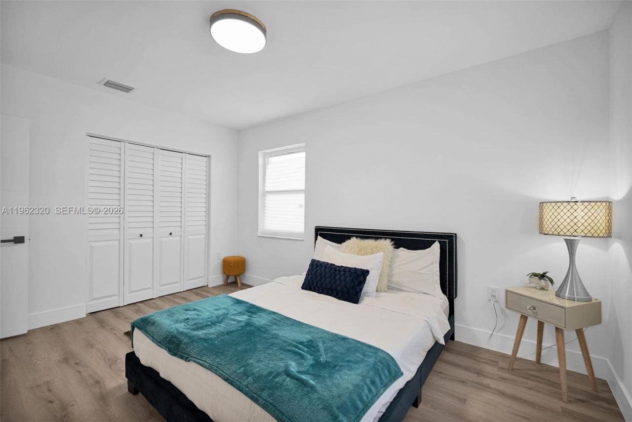 6540 SW 4th St, Unit 6540, Miami, FL 33144 Photo