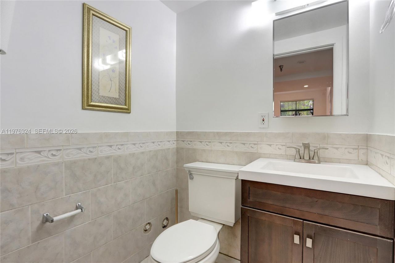 10769 SW 104th St, Unit B3, Miami, FL 33176 Photo