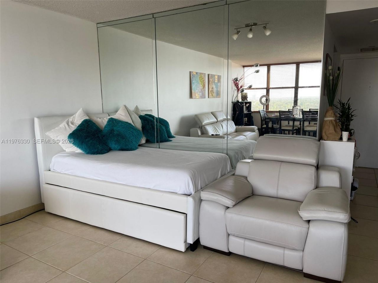 1901 Brickell Ave , Unit B2207, Miami, FL 33129 Photo