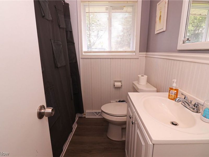 1128 Myrtle Avenue , Ashtabula, OH 44004 Photo 13