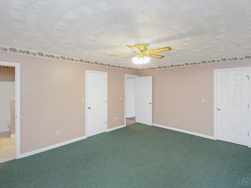 616 Lorelei Drive, Perry Twp, OH 45118 Photo 15