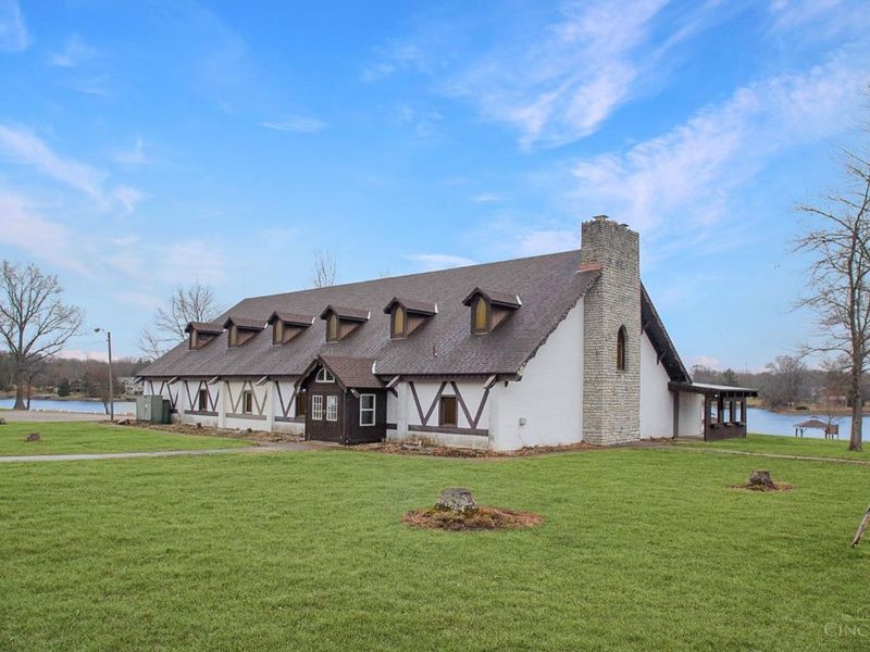 616 Lorelei Drive, Perry Twp, OH 45118 Photo 28