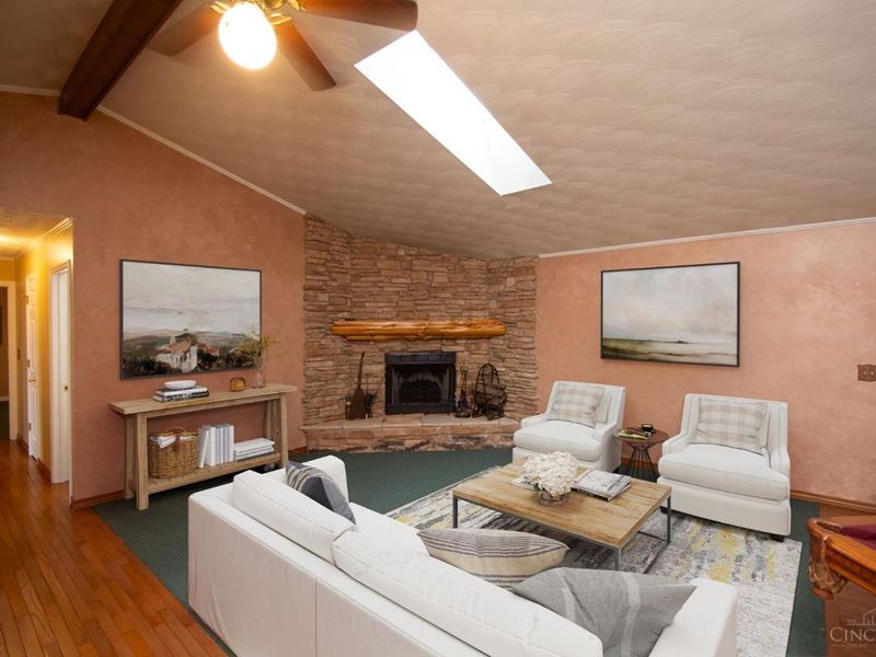 616 Lorelei Drive, Perry Twp, OH 45118 Photo 3