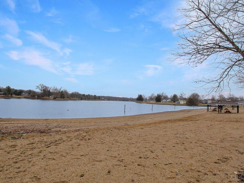 616 Lorelei Drive, Perry Twp, OH 45118 Photo 31