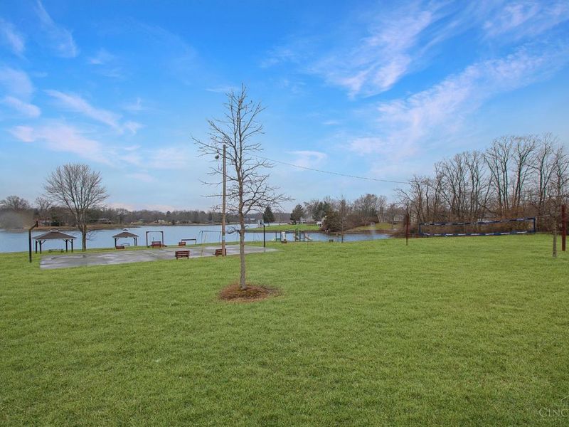 616 Lorelei Drive, Perry Twp, OH 45118 Photo 33