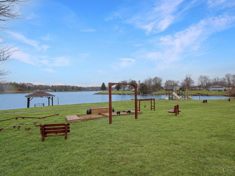 616 Lorelei Drive, Perry Twp, OH 45118 Photo 35