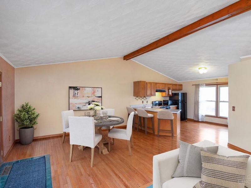 616 Lorelei Drive, Perry Twp, OH 45118 Photo 4