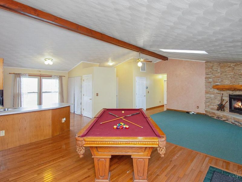 616 Lorelei Drive, Perry Twp, OH 45118 Photo 9