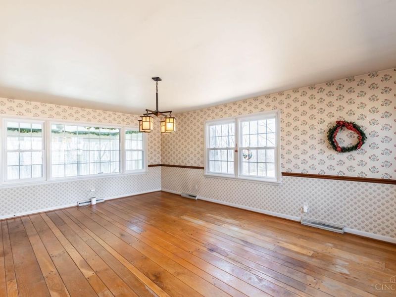 5801 Blue Spruce Lane, Cincinnati, OH 45224 Photo 10