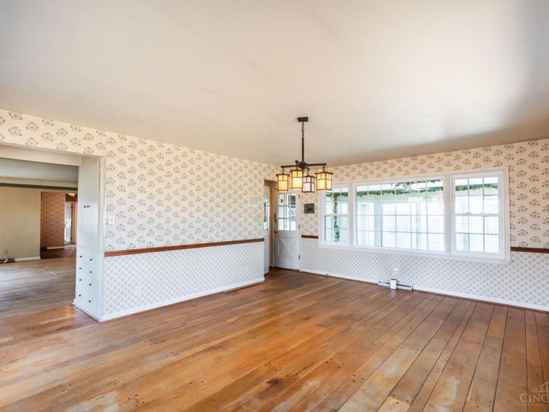 5801 Blue Spruce Lane, Cincinnati, OH 45224 Photo 11