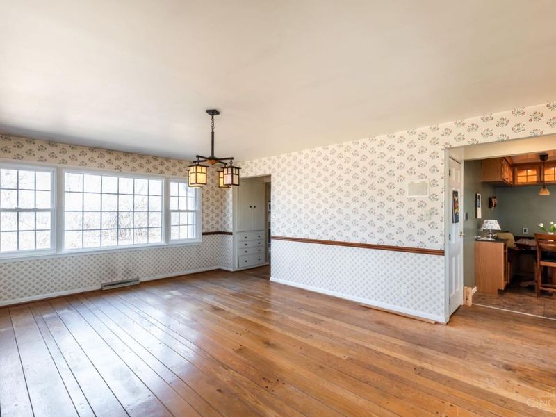 5801 Blue Spruce Lane, Cincinnati, OH 45224 Photo 12