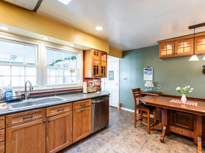 5801 Blue Spruce Lane, Cincinnati, OH 45224 Photo 15