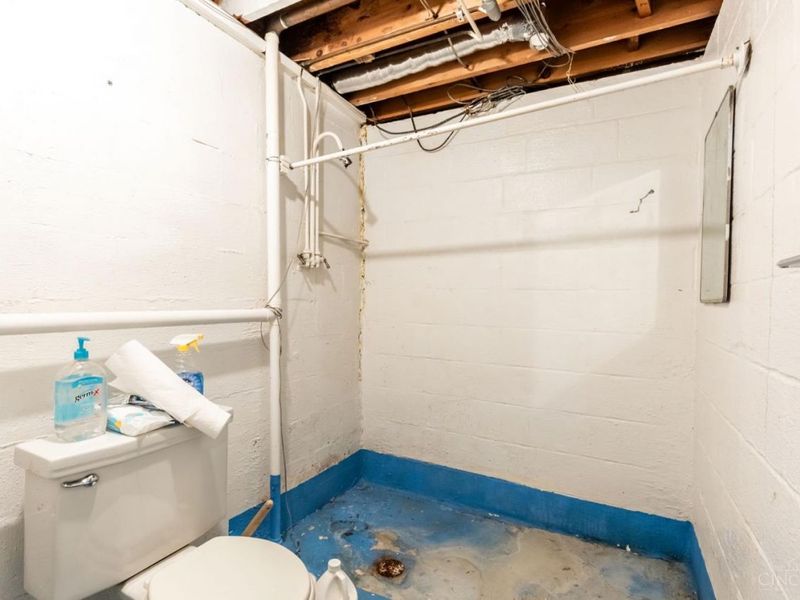 5801 Blue Spruce Lane, Cincinnati, OH 45224 Photo 36