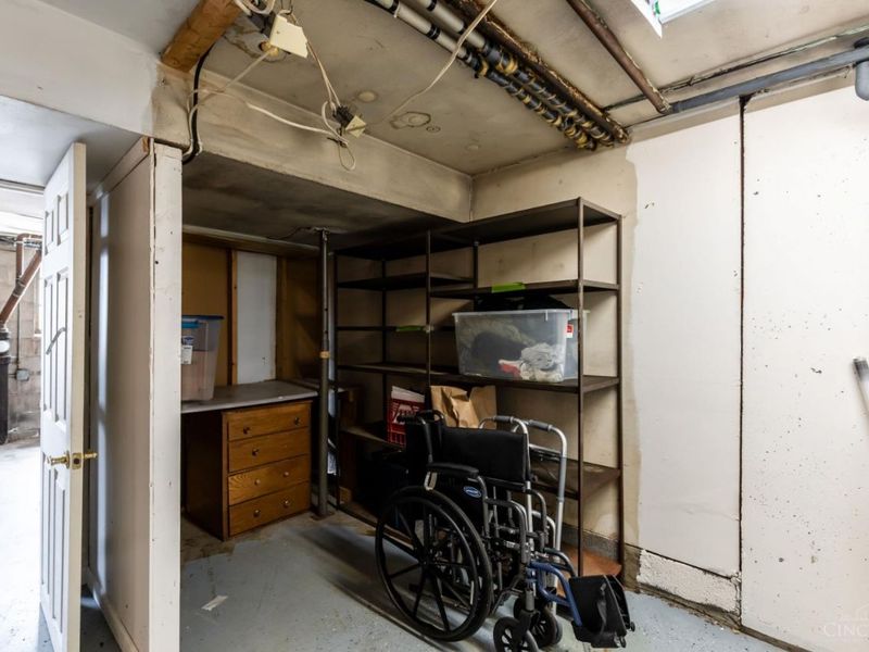 5801 Blue Spruce Lane, Cincinnati, OH 45224 Photo 42