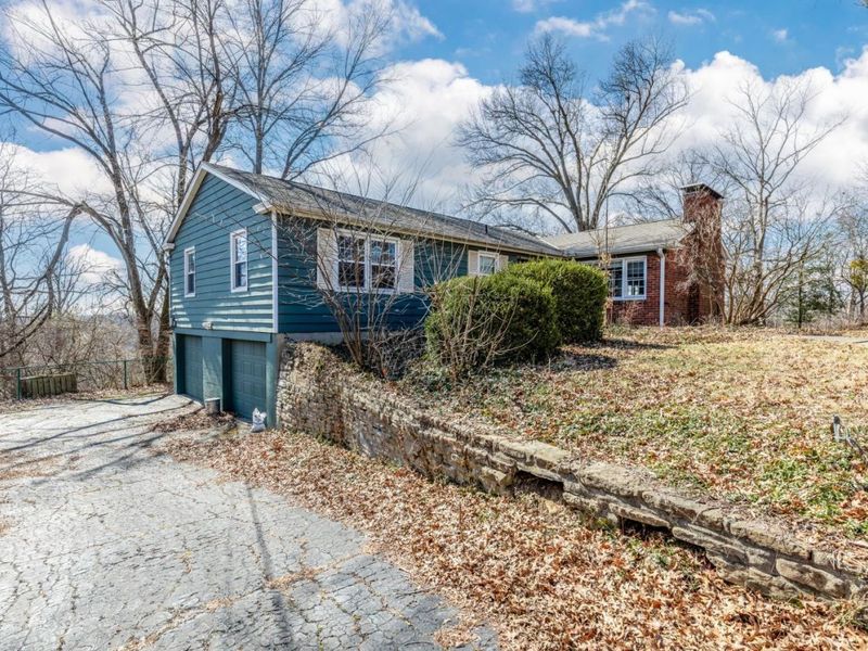 5801 Blue Spruce Lane, Cincinnati, OH 45224 Photo 52