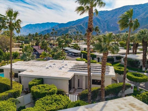 130 W Racquet Club Road, Unit 505, Palm Springs, CA 92262