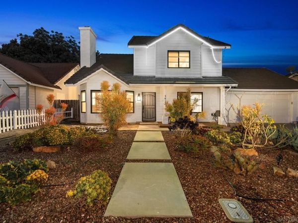 1413 EASTVIEW COURT, Oceanside, CA 92056