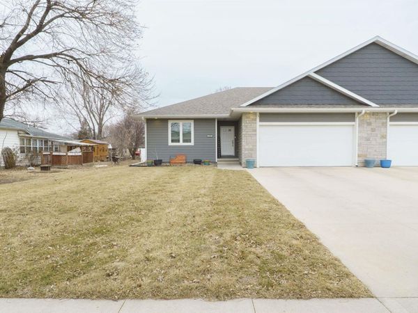 209 5TH ST, Sergeant Bluff, IA 51054