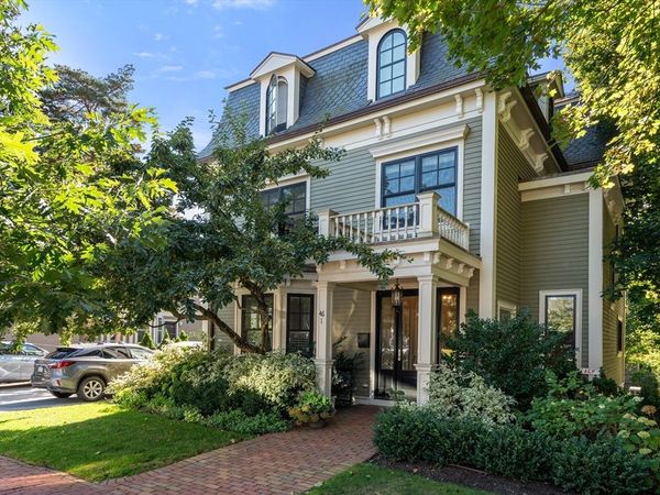 46 Mount Vernon Street, Unit 1, Cambridge, MA 02140