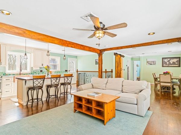 226 Stonebridge Rd, Wayland, MA 01778