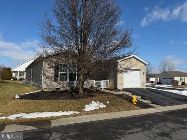 639 SAN SIMEON PLACE, EASTON, PA 18040