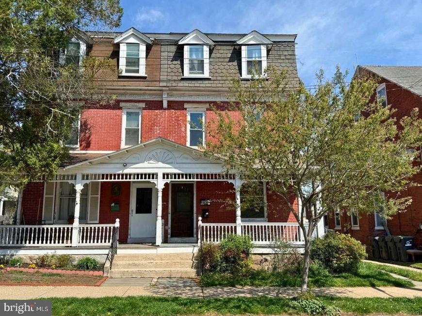 157 Washington Avenue, Unit 1, Phoenixville, PA 19460 Main Photo