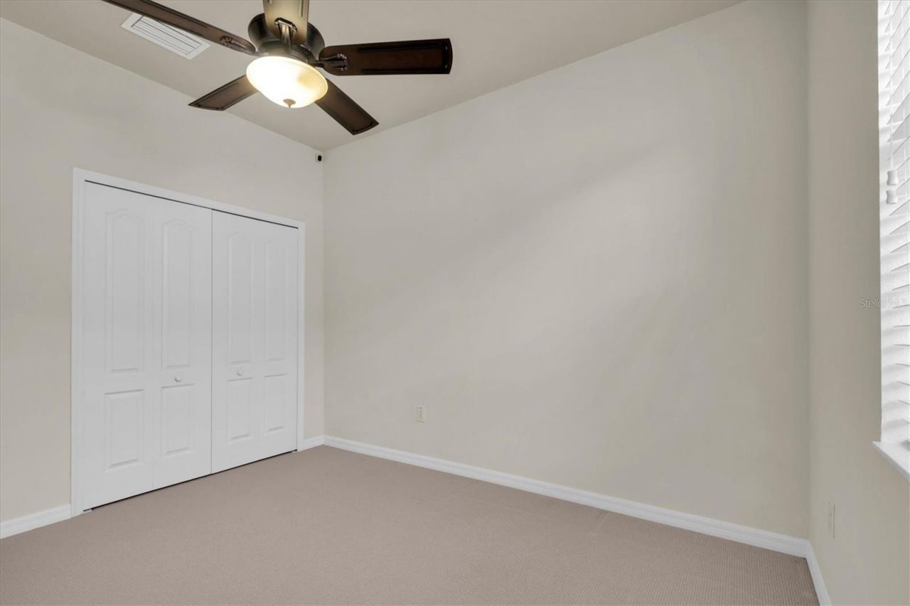 319 Whispering Palms Lane, Bradenton, FL 34212 Photo