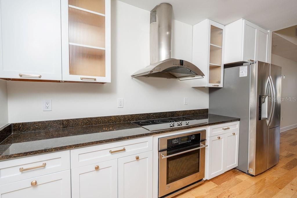 1002 Channelside Drive, Unit 2C, Tampa, FL 33602 Photo